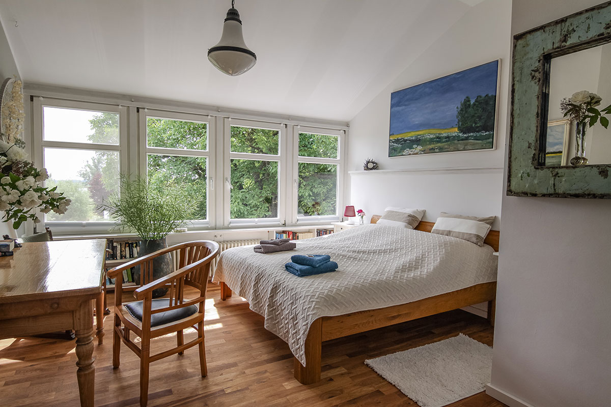 Schlafzimmer — Mittelgeschoss